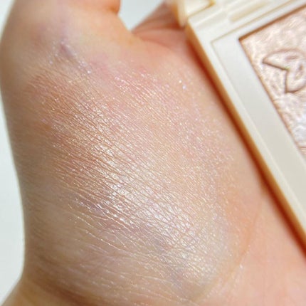 ミニハイライティングパウダー/BOBBI BROWN/パウダーハイライトを使ったクチコミ(4枚目)