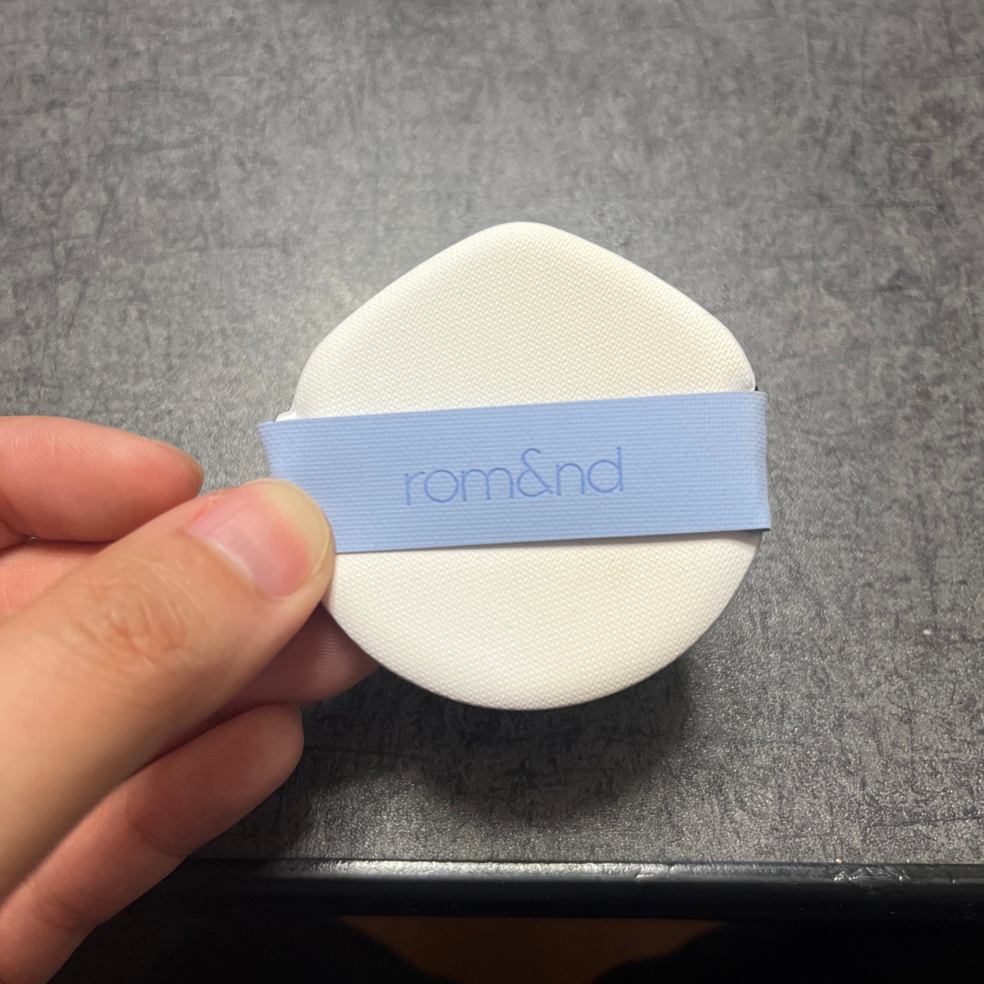 ベアウォータークッション/rom&nd/クッションファンデーションを使ったクチコミ(3枚目)