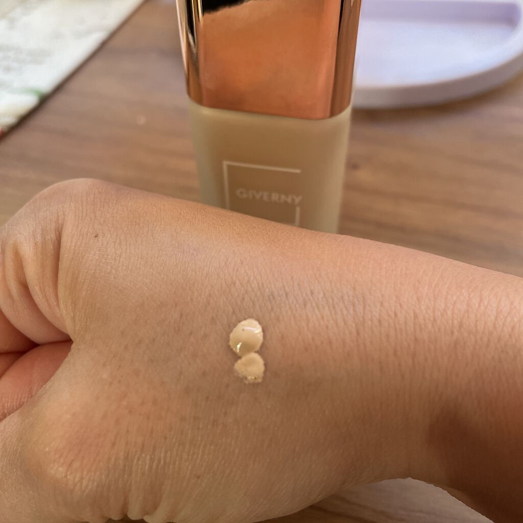 密着カバーファンデーション 23 ミディアムベージュ/GIVERNY/リキッドファンデーションを使ったクチコミ（1枚目）