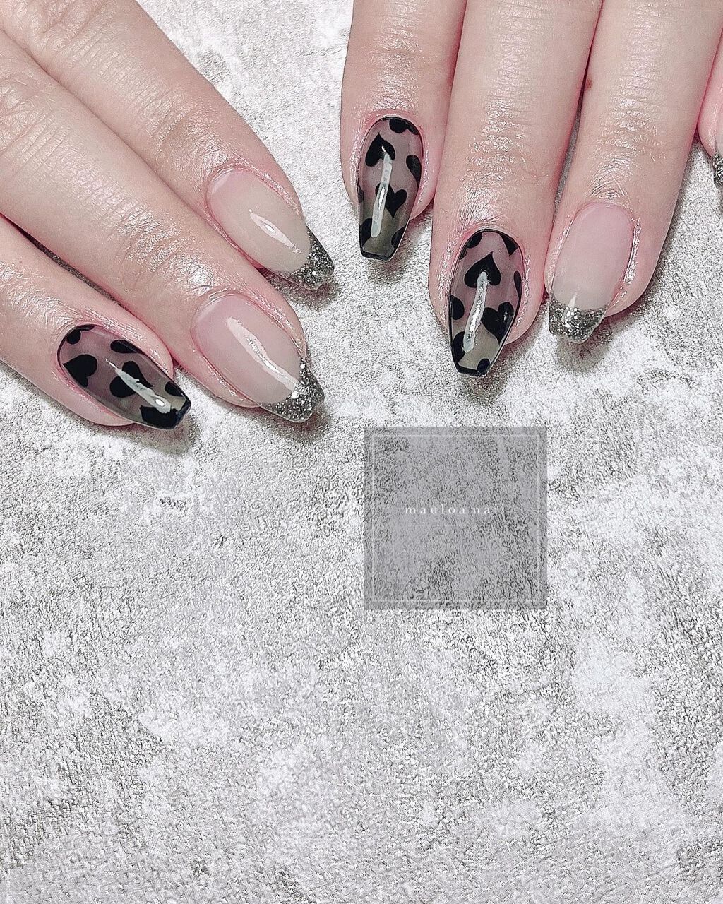 #ハートネイル,#ネイル,#アートネイル,#冬ネイル,#ミラーアートネイル,#リングネイル,#ヌーディーネイル,#マグネットネイル,#ミラーネイル,#手書きアートネイル,#ハートネイル,#パーツネイル,#ベージュネイル,#バレンタインネイル,#冬ネイル,#天王寺ネイルのネイルデザイン