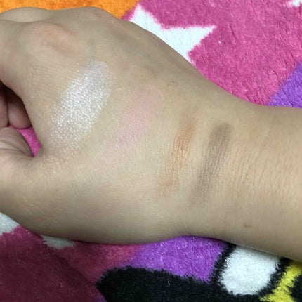 UR GLAM SELECT EYES ライトピンク/U R GLAM/単色アイシャドウを使ったクチコミ(3枚目)