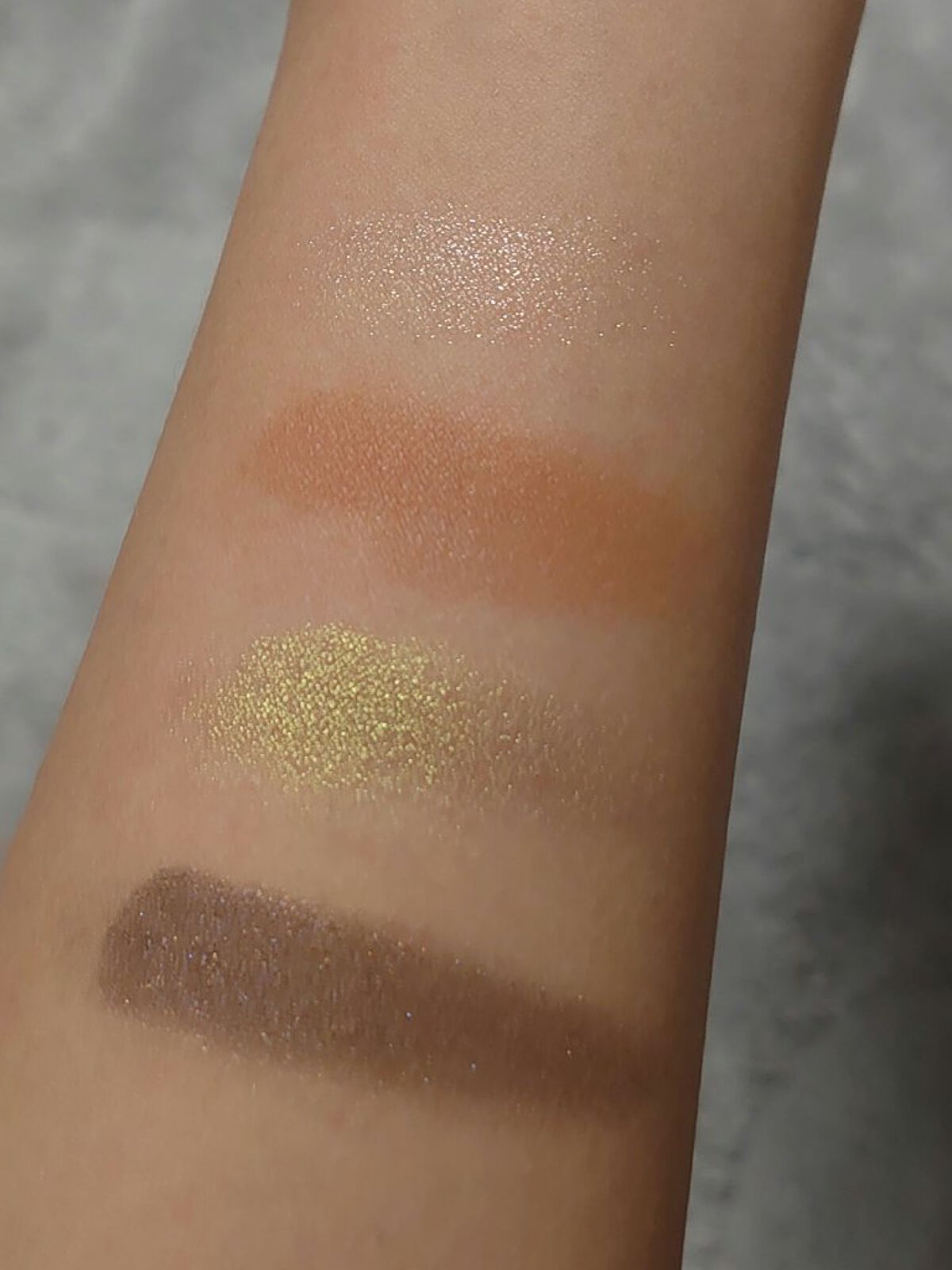 シグニチャー カラー アイズ/SUQQU/アイシャドウパレットを使ったクチコミ（3枚目）