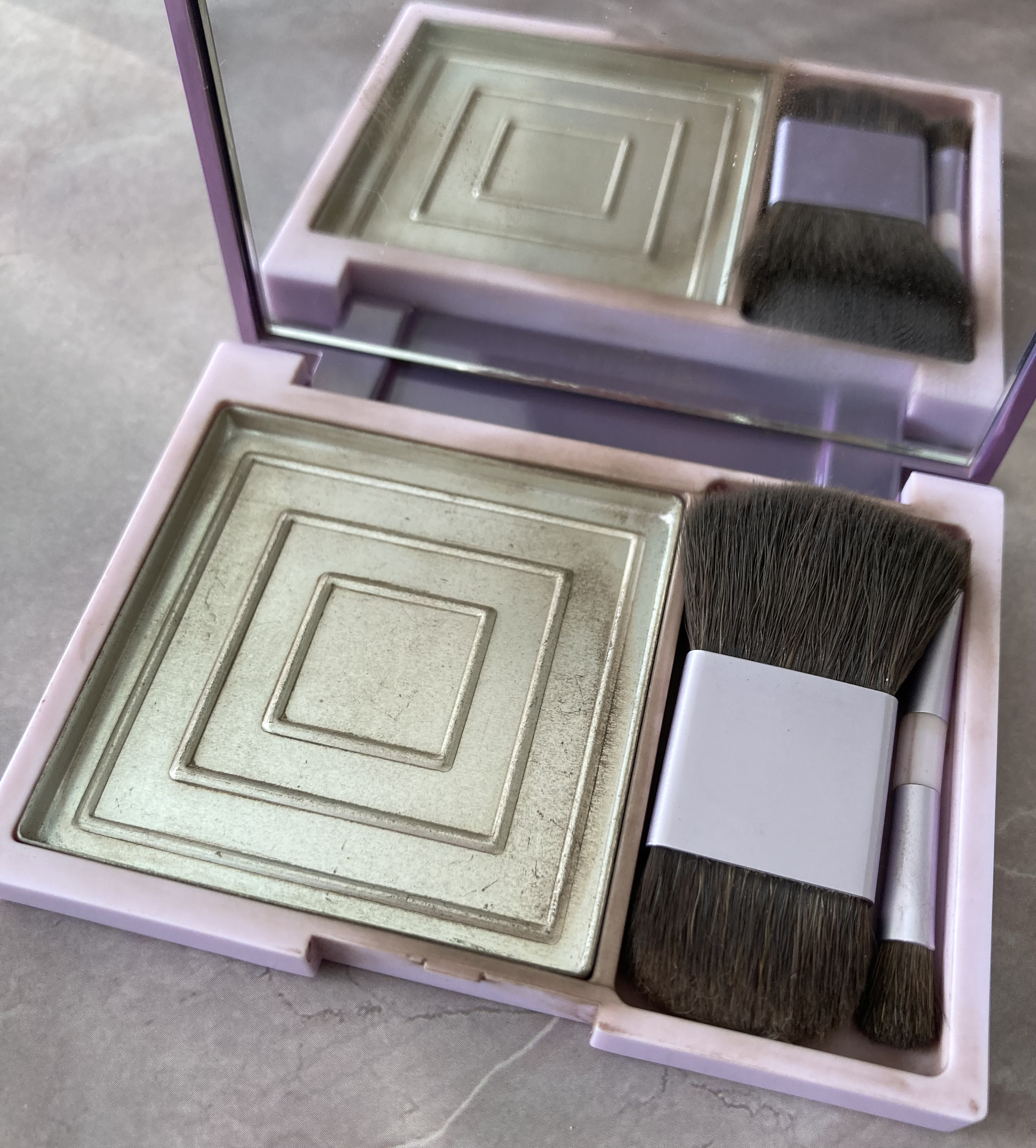 VAVI MELLO パーフェクトシェーディング&アイブロウのクチコミ「\  使い切りました✨/

▫️VAVI MELLO
　パーフェクトシェーディング&アイブロウ.....」（3枚目）