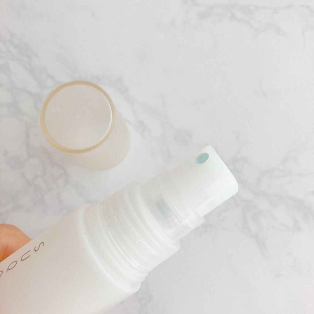 SUQQU センティッド ハイドレイティング ミスト WTのクチコミ「シュッとひと吹きで
いつもより潤いとツヤをプラス😌

とても良い香りに包まれて
幸せな気分で出.....」（2枚目）