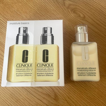 CLINIQUE ドラマティカリーディファレント モイスチャライジング ローション プラスのクチコミ「•

clinique

ドラマティカリー ディファレント モイスチャライジング ローション .....」（3枚目）