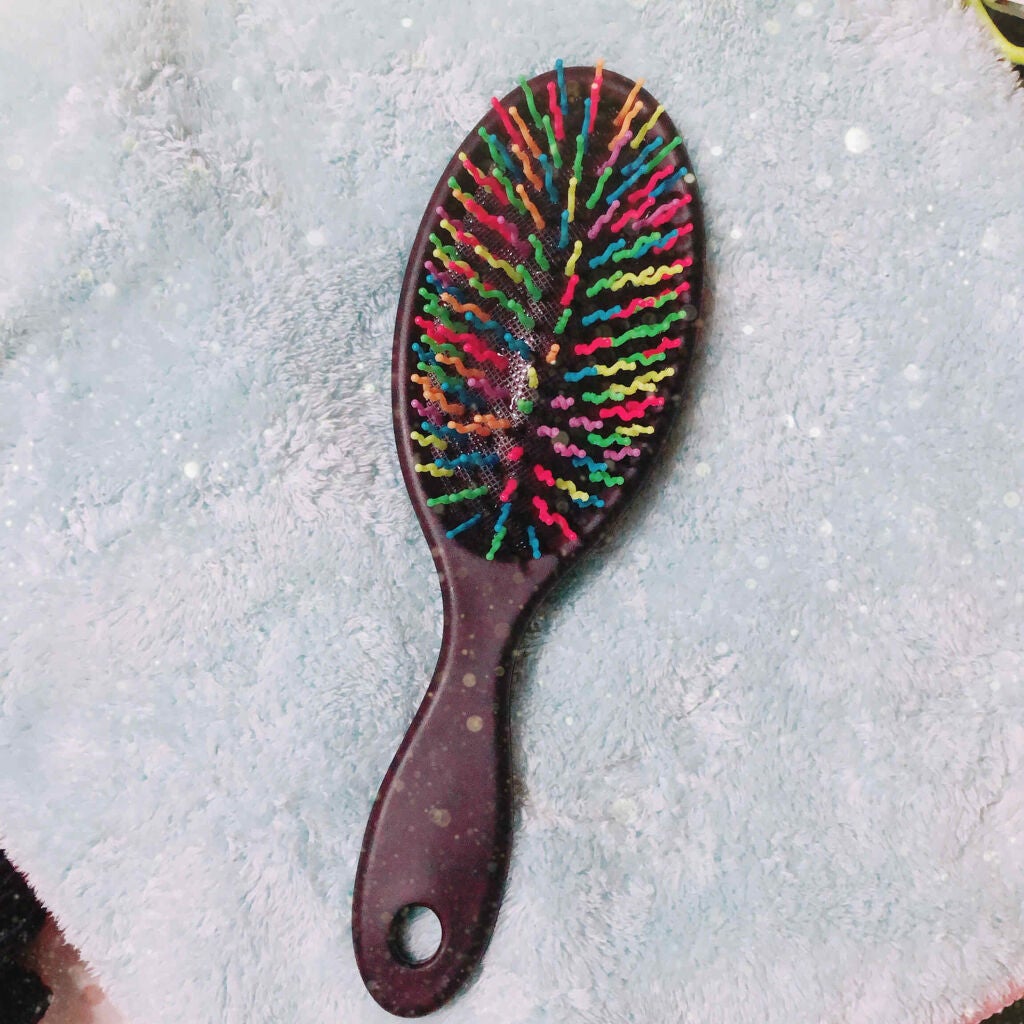 カラーピンクッションブラシ/DAISO/ヘアブラシを使ったクチコミ(1枚目)