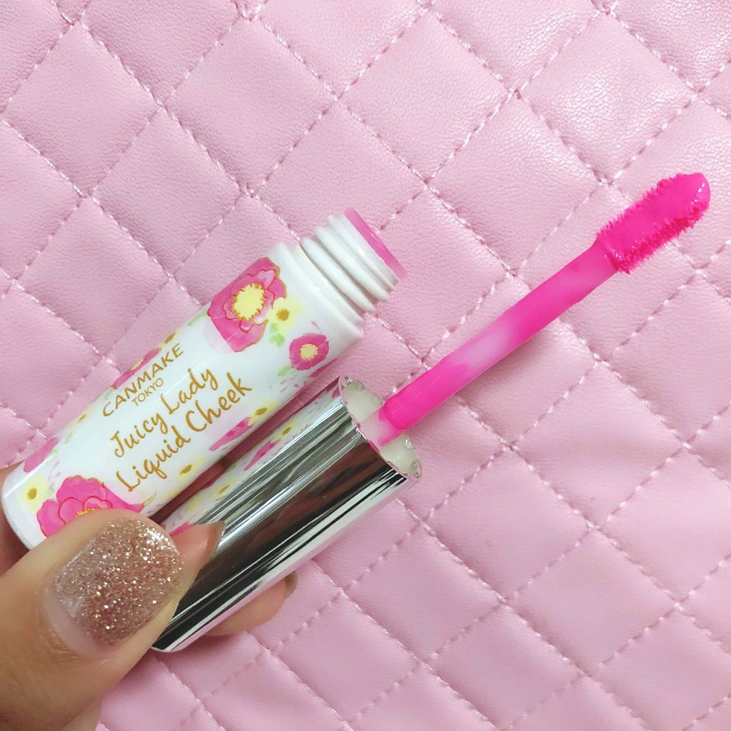 ジューシーレディリキッドチーク/キャンメイク/リキッドチークを使ったクチコミ(1枚目)