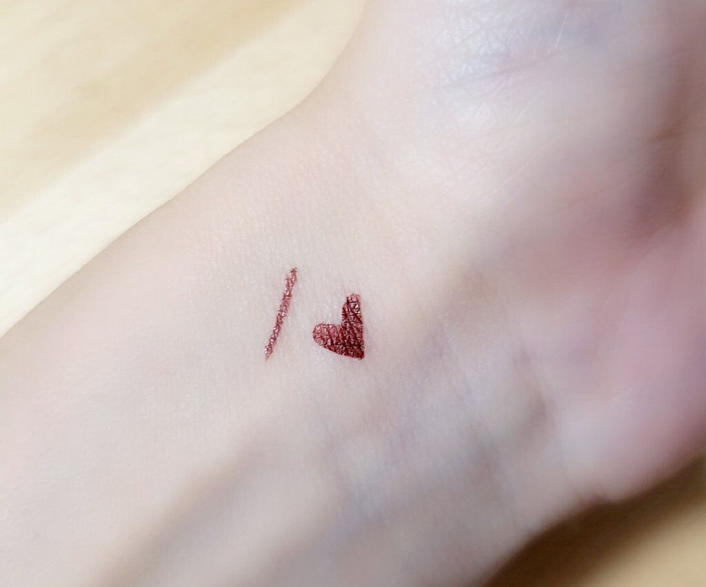 プレイフル リキッドアイライナー/BLEND BERRY/リキッドアイライナーを使ったクチコミ(2枚目)