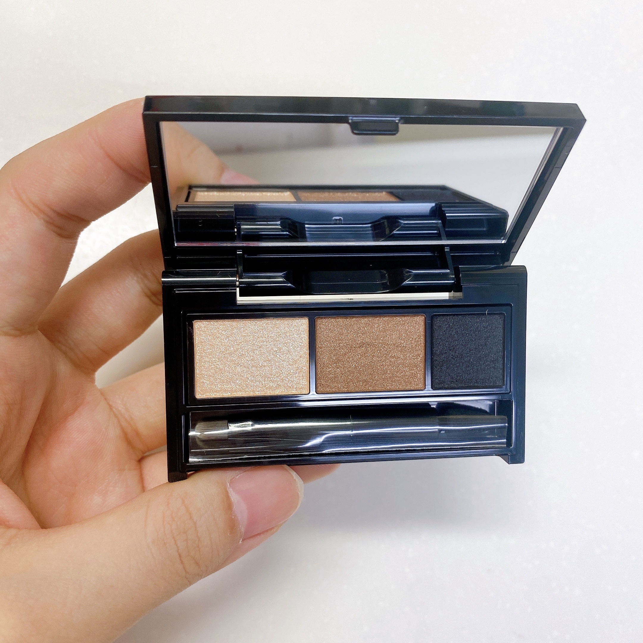 KATE マンガジェニックライナーのクチコミ「\KATE マンガジェニックライナー/

マンガの主人公のような

大きな目元が作れちゃう

.....」（1枚目）