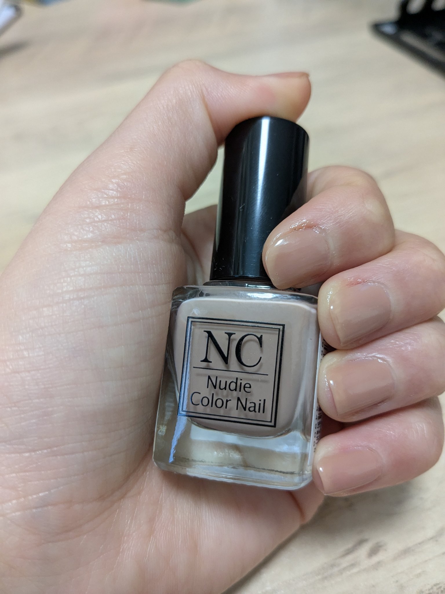 NC Nudie Colorネイル/セリア/マニキュアを使ったクチコミ（1枚目）