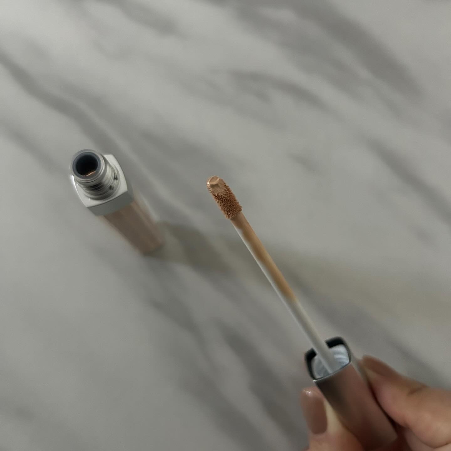 カリプソ マジックコンシーラー グロッシーベージュ/カリプソ/コンシーラーを使ったクチコミ（3枚目）