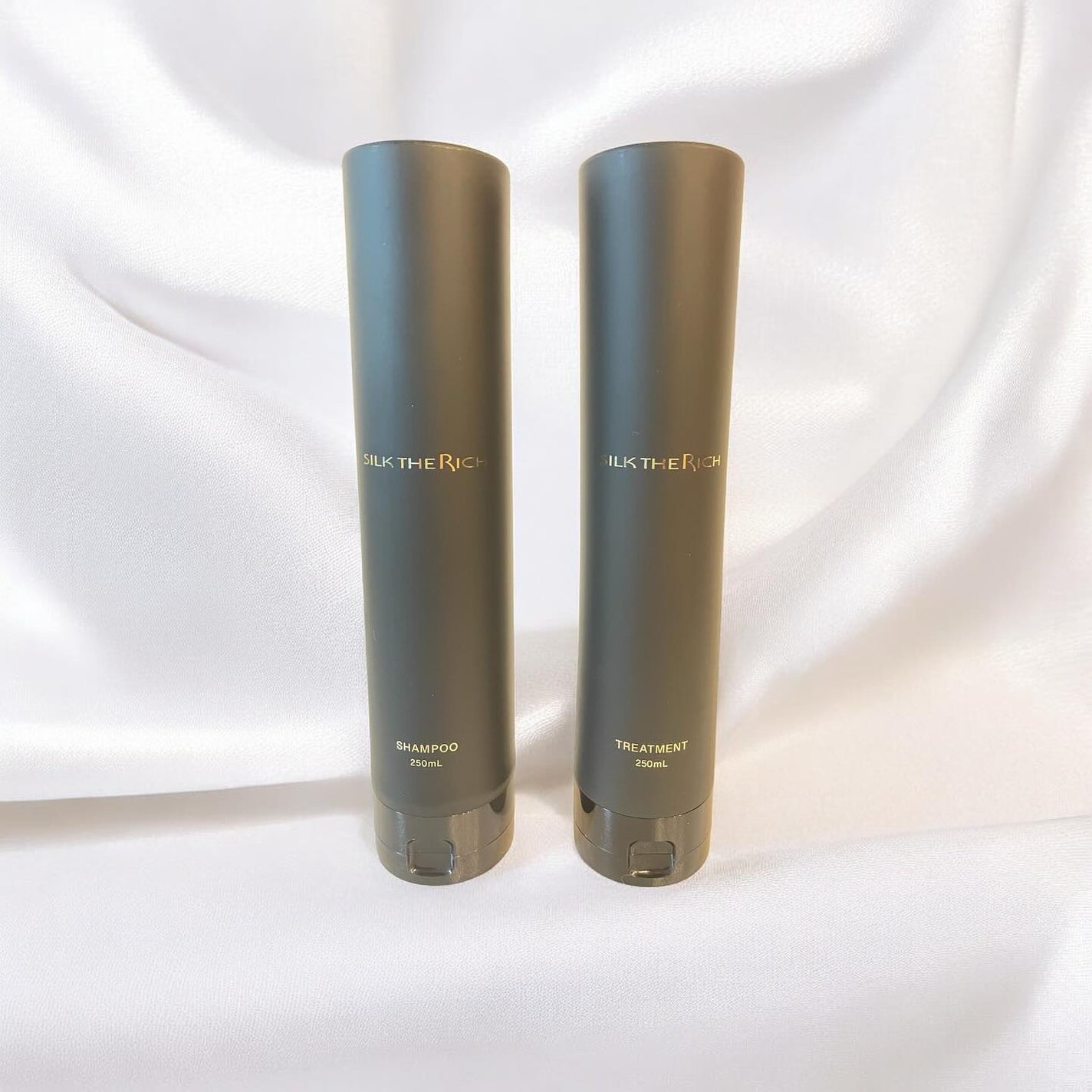 ðmomoð on LIPS ãðžã¢ãã¿ãŒãã£ã³ããŒã³ã§ã·ã«ã¯ã¶ãªããã¹ã«ã«ã&ãªãã¢ãé ããŸ..ãïŒ1æç®ïŒ