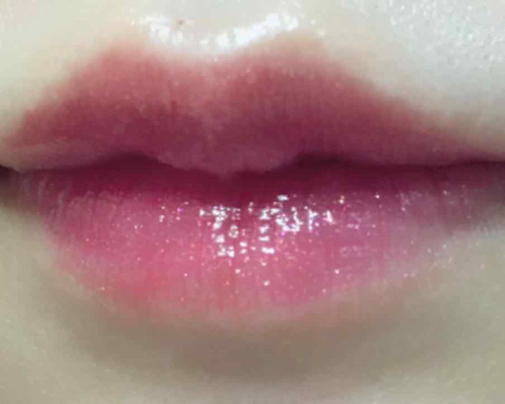 シャインカレス/ロレアル パリ/口紅を使ったクチコミ(4枚目)