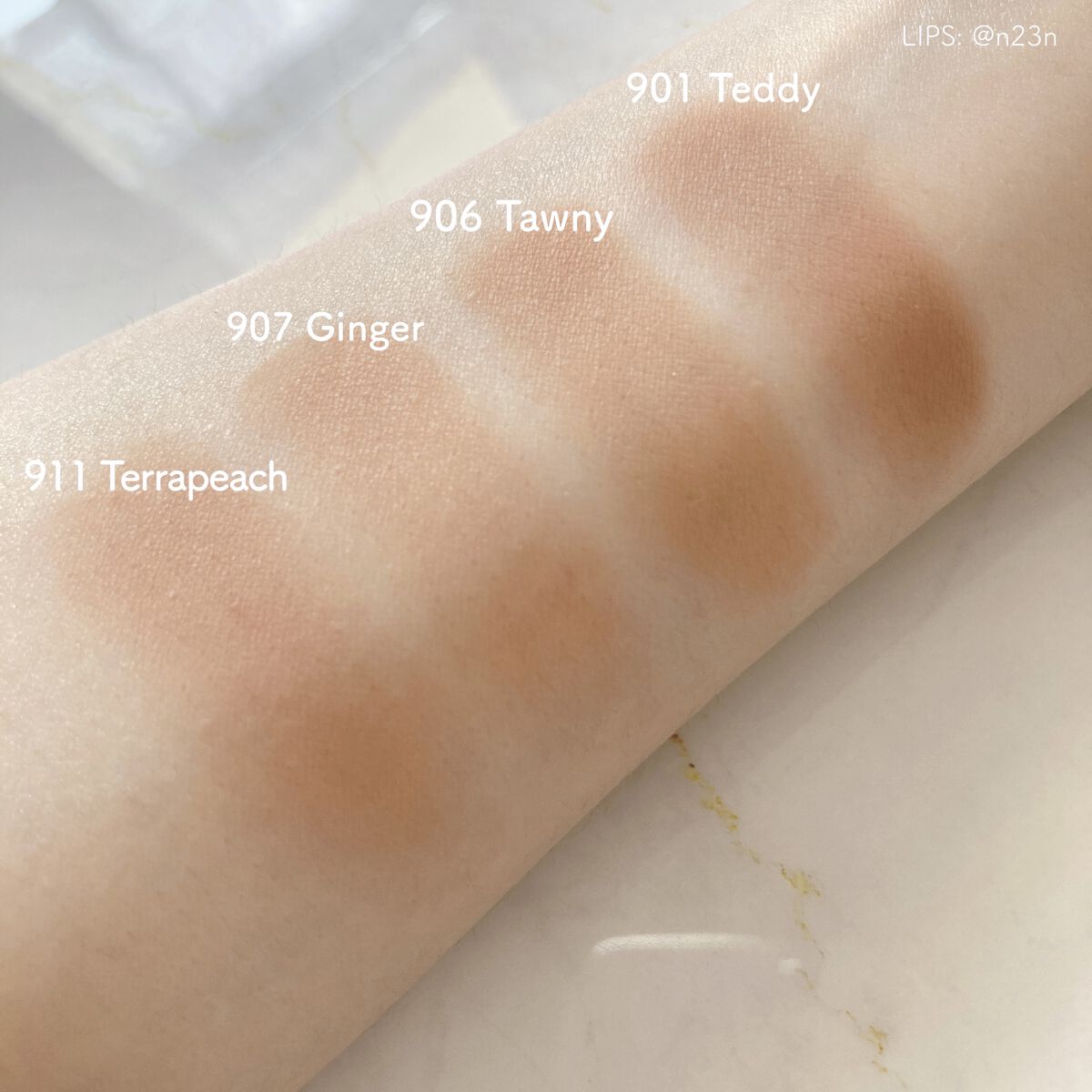 モノアイシャドウ 906 タウニー/Laka/単色アイシャドウを使ったクチコミ（2枚目）