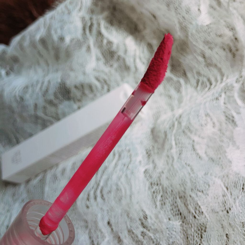 エアフィットベルベットティント/LIZDA/リップティントを使ったクチコミ(4枚目)