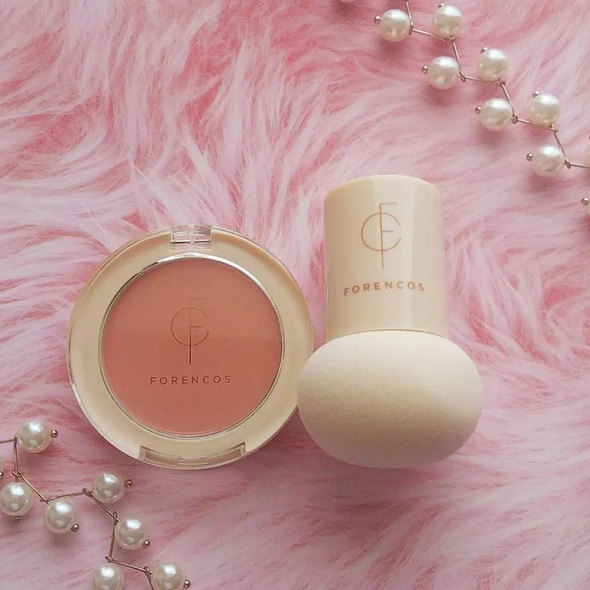 ベアブラッシャー パフ付き/フォレンコス/パウダーチークを使ったクチコミ(2枚目)