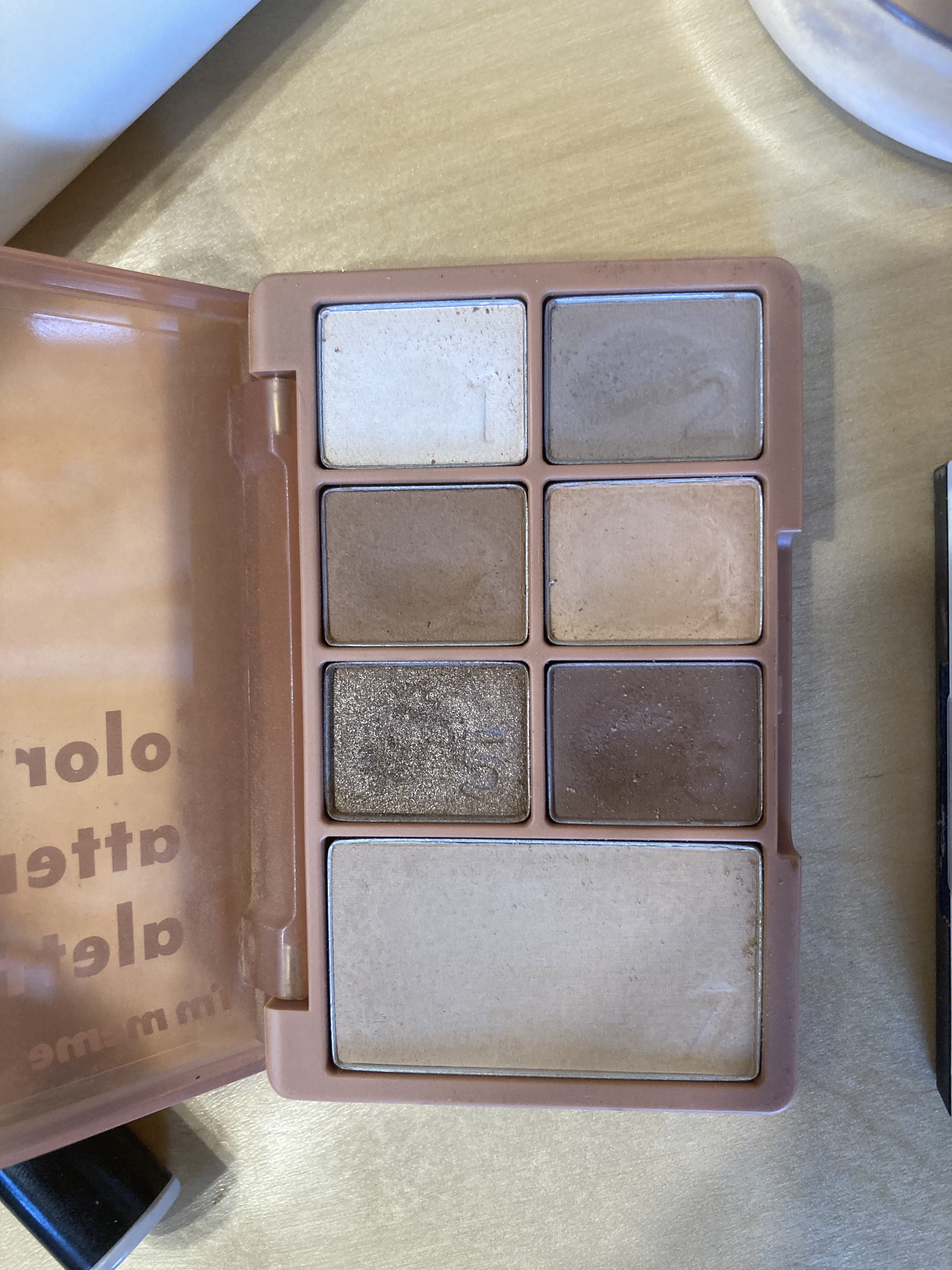 スキンティント/RMK/リキッドファンデーションを使ったクチコミ（2枚目）