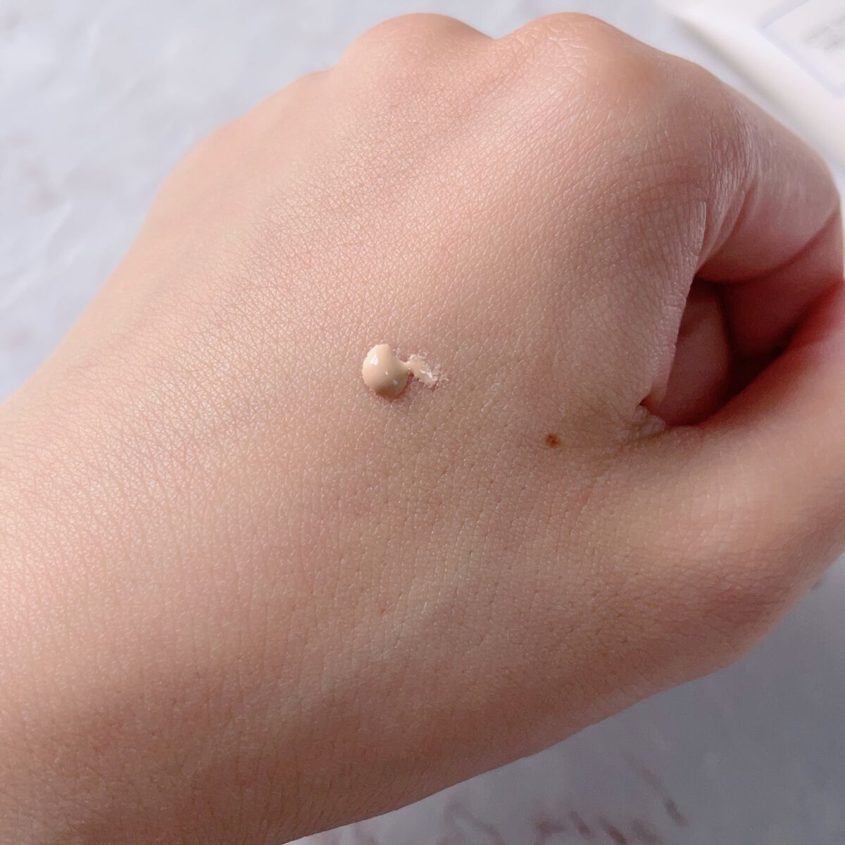 アイ-ステイ プライマー/GUERLAIN/化粧下地を使ったクチコミ(3枚目)