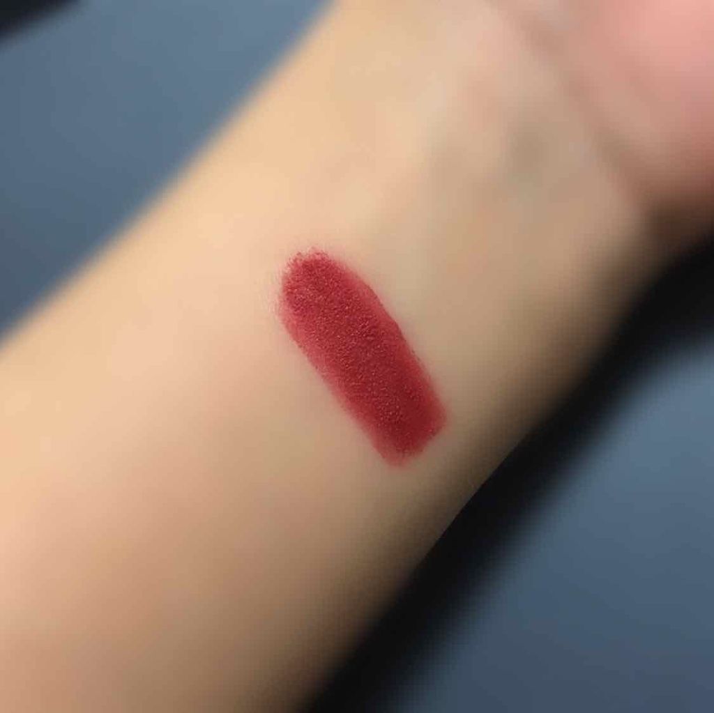 ルージュ アリュール リクィッド パウダー/CHANEL/口紅を使ったクチコミ(2枚目)