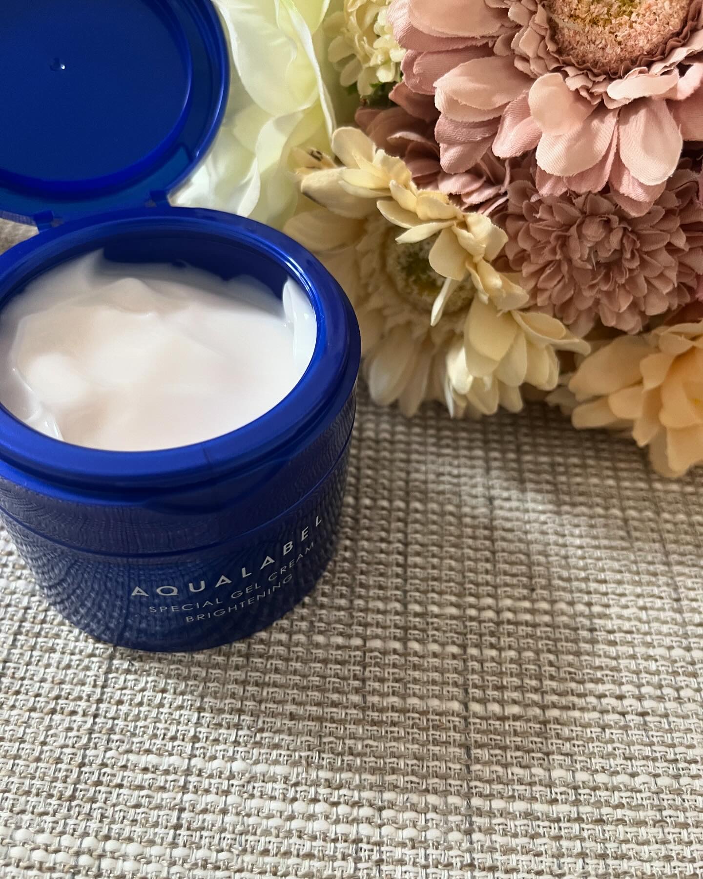 スペシャルジェルクリーム EX （ブライトニング） /アクアレーベル/オールインワン化粧品を使ったクチコミ（2枚目）