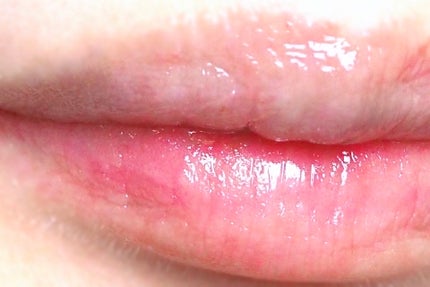 モイストリップバーム/XOUL/リップバームを使ったクチコミ(5枚目)