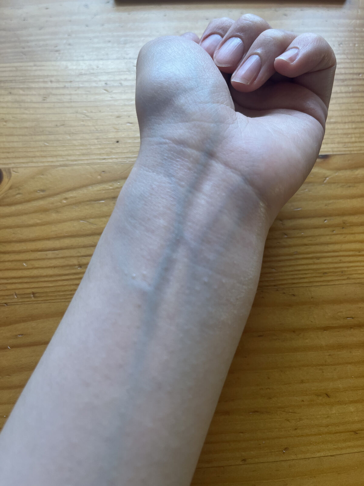 プロディフェンス ライトアップUV スティック/サンカット®/日焼け止めスティックを使ったクチコミ（3枚目）