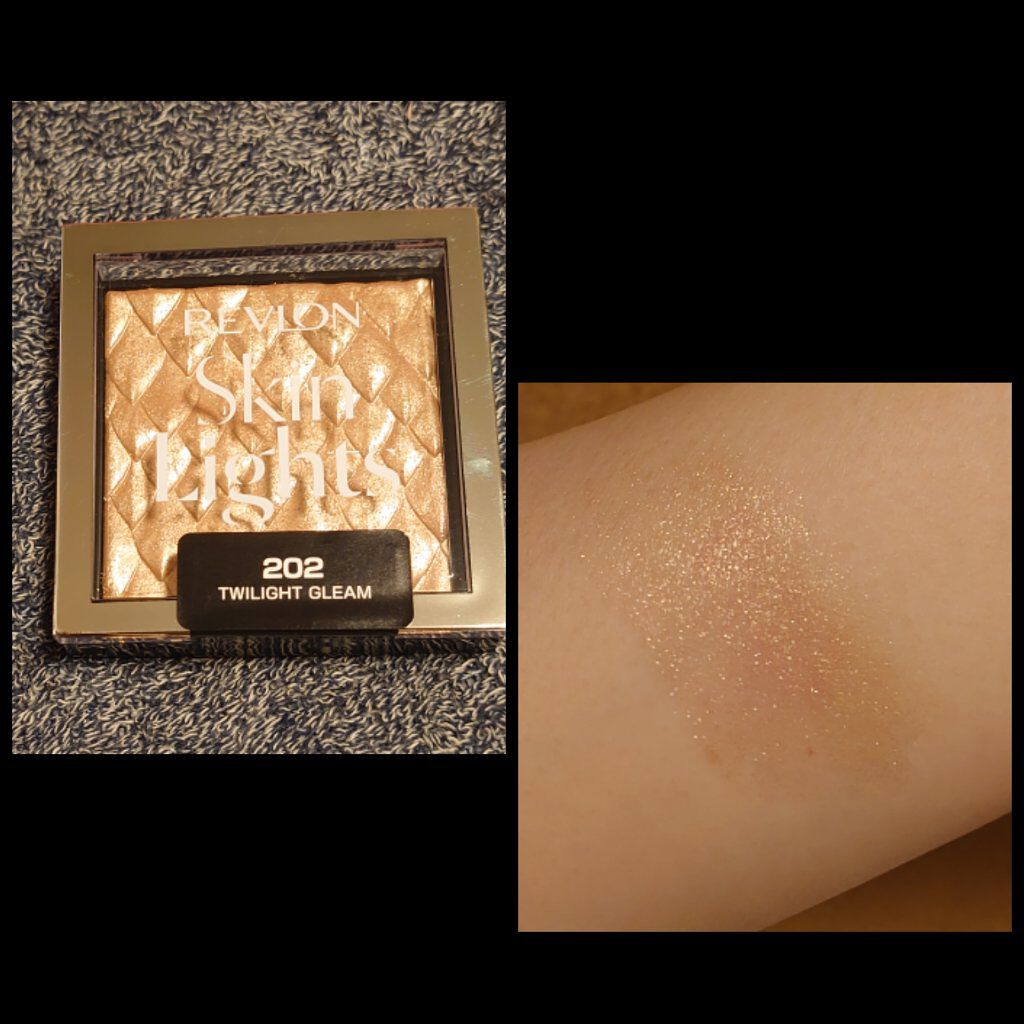 スキンライト プリズマティック ハイライター 202 トワイライト グリーム/REVLON/プレストパウダーを使ったクチコミ（1枚目）