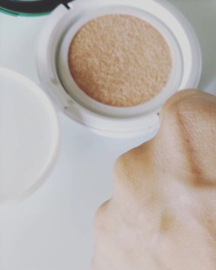 ひろちゃん on LIPS 「medicubeスーパーシカクッションファンデ21.23💚💚💚..」(8枚目)