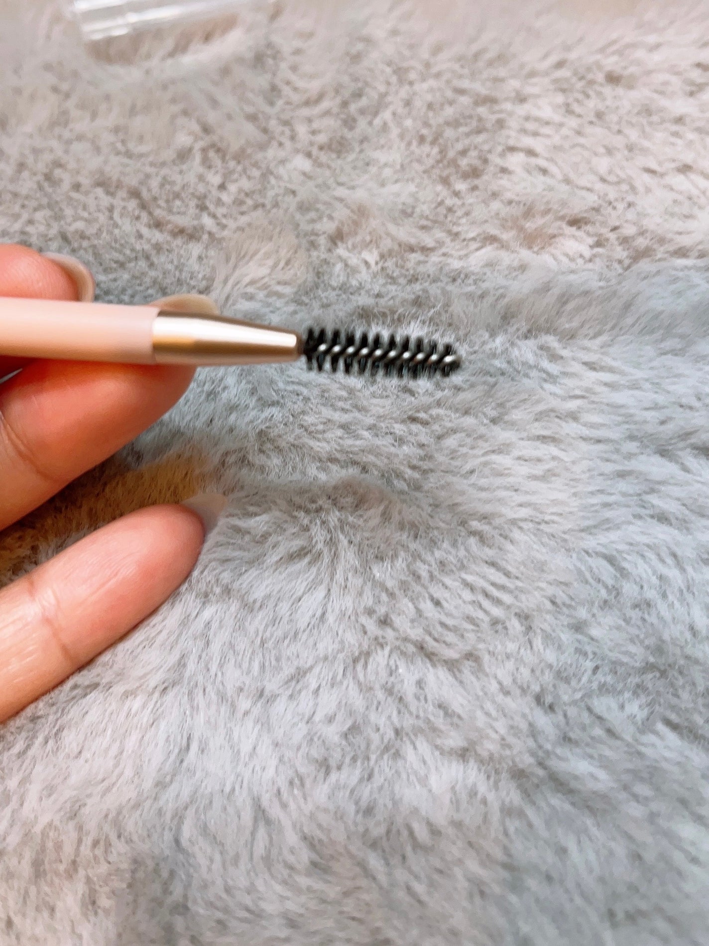 ブロウライナー/BLING GLOW/その他アイブロウを使ったクチコミ(4枚目)