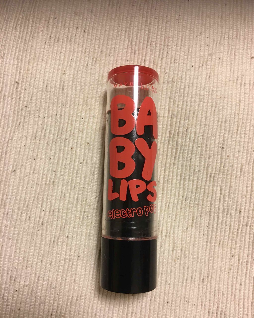 リップクリーム エレクトロポップ/MAYBELLINE NEW YORK/リップケアを使ったクチコミ（1枚目）