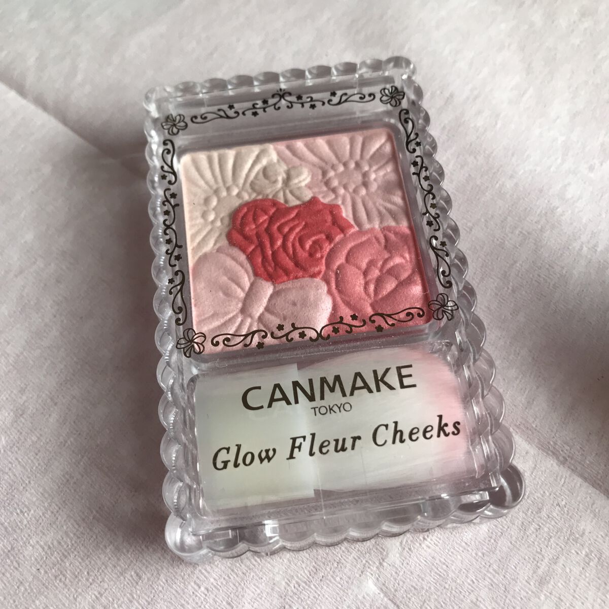 グロウフルールチークス 06 ミルキーレッドフルール/キャンメイク/パウダーチークを使ったクチコミ（1枚目）