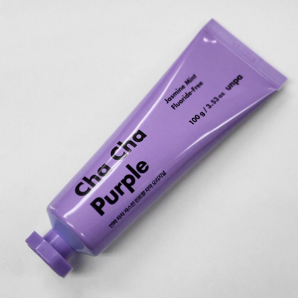 Cha Cha Charcoal Jasmin Mint Toothpaste/chacha/歯磨き粉を使ったクチコミ（2枚目）