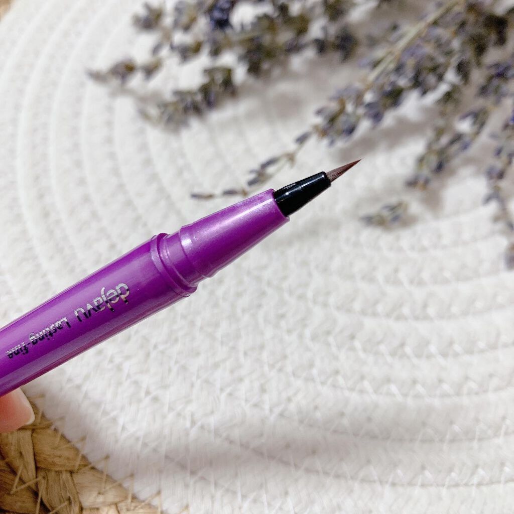 「密着アイライナー」ショート筆リキッド/デジャヴュ/リキッドアイライナーを使ったクチコミ(3枚目)