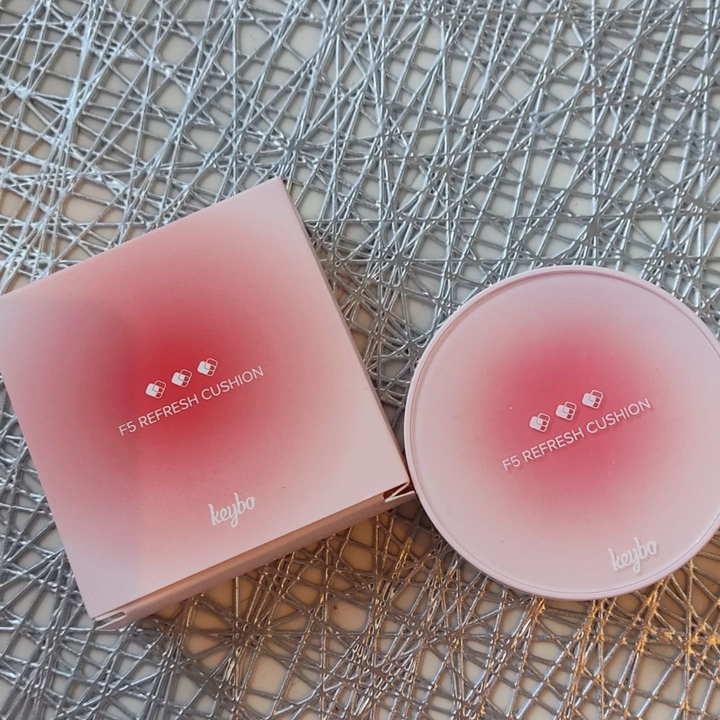 F5 リフレッシュクッション/keybo/クッションファンデーションを使ったクチコミ（1枚目）
