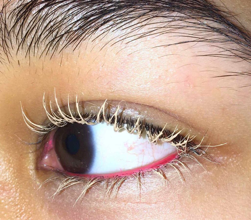 カバーパーフェクション チップコンシーラー/the SAEM/リキッドコンシーラーを使ったクチコミ(3枚目)