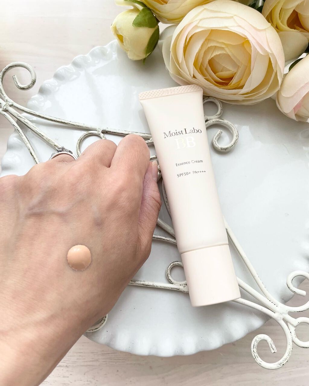 モイストラボ BBエッセンスクリーム/Moist Labo/BBクリームを使ったクチコミ（2枚目）