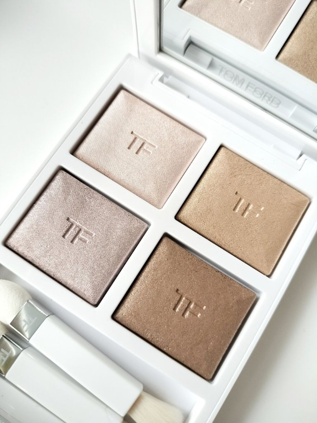 ソレイユ アイ カラー クォード 002/TOM FORD BEAUTY/アイシャドウパレットを使ったクチコミ（2枚目）