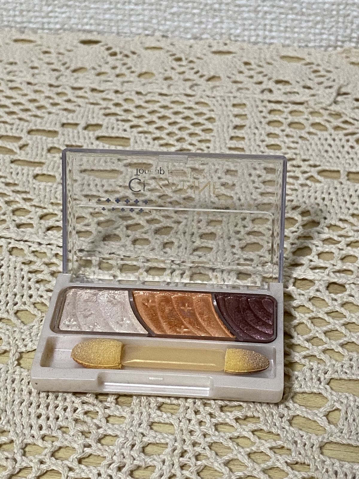 トーンアップアイシャドウ/CEZANNE/アイシャドウパレットを使ったクチコミ（1枚目）