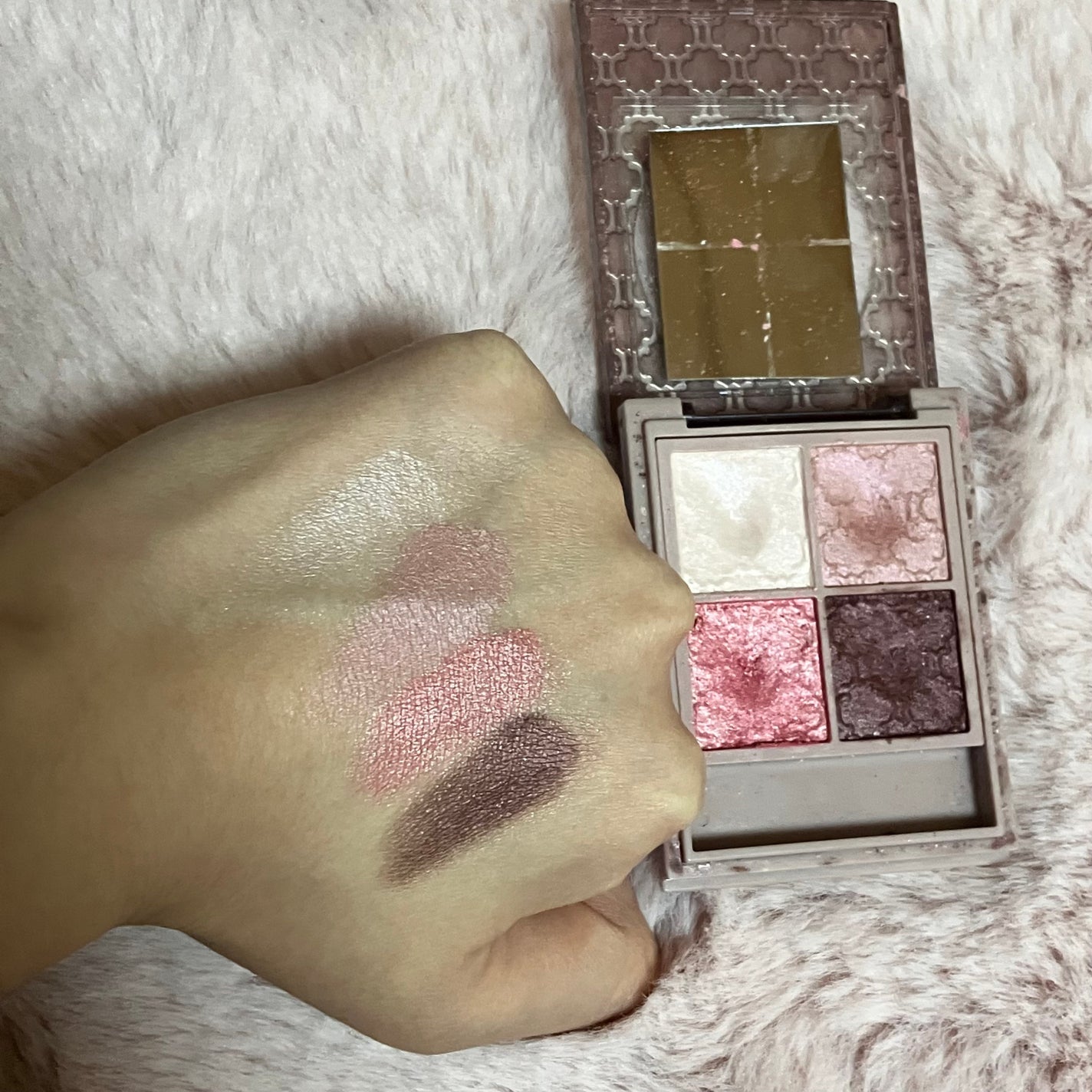 グロッシーリッチ アイズ N/Visée/アイシャドウパレットを使ったクチコミ(1枚目)