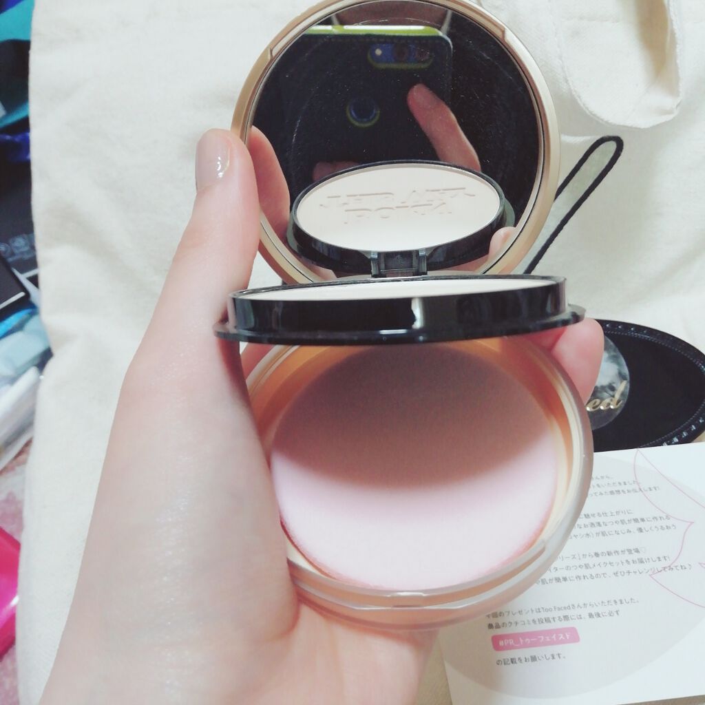 ボーン ディス ウェイ マルチユース コンプレクション パウダー/Too Faced/パウダーファンデーションを使ったクチコミ(4枚目)