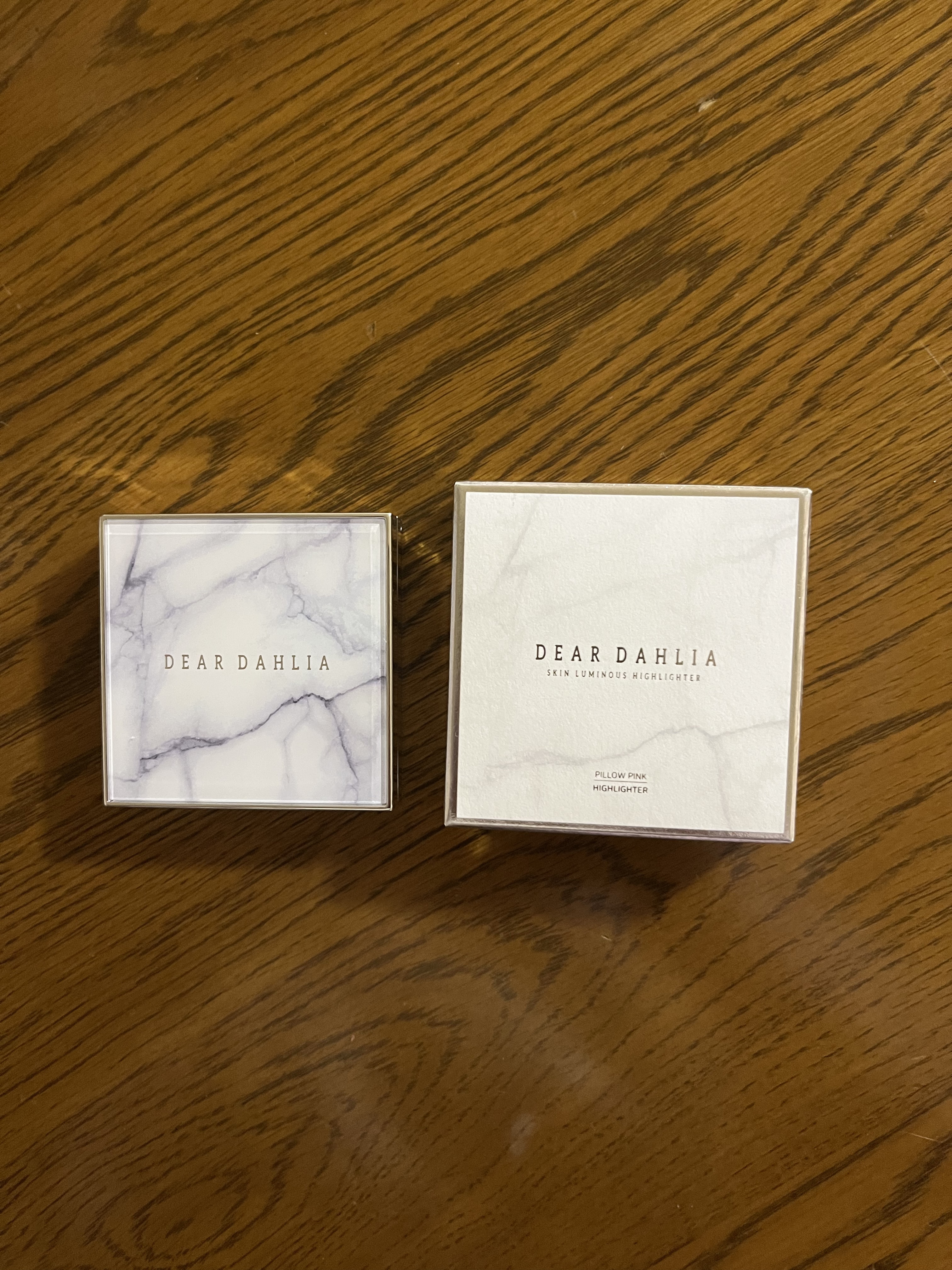 スキンルミナスハイライター/DEAR DAHLIA/パウダーハイライトを使ったクチコミ（3枚目）