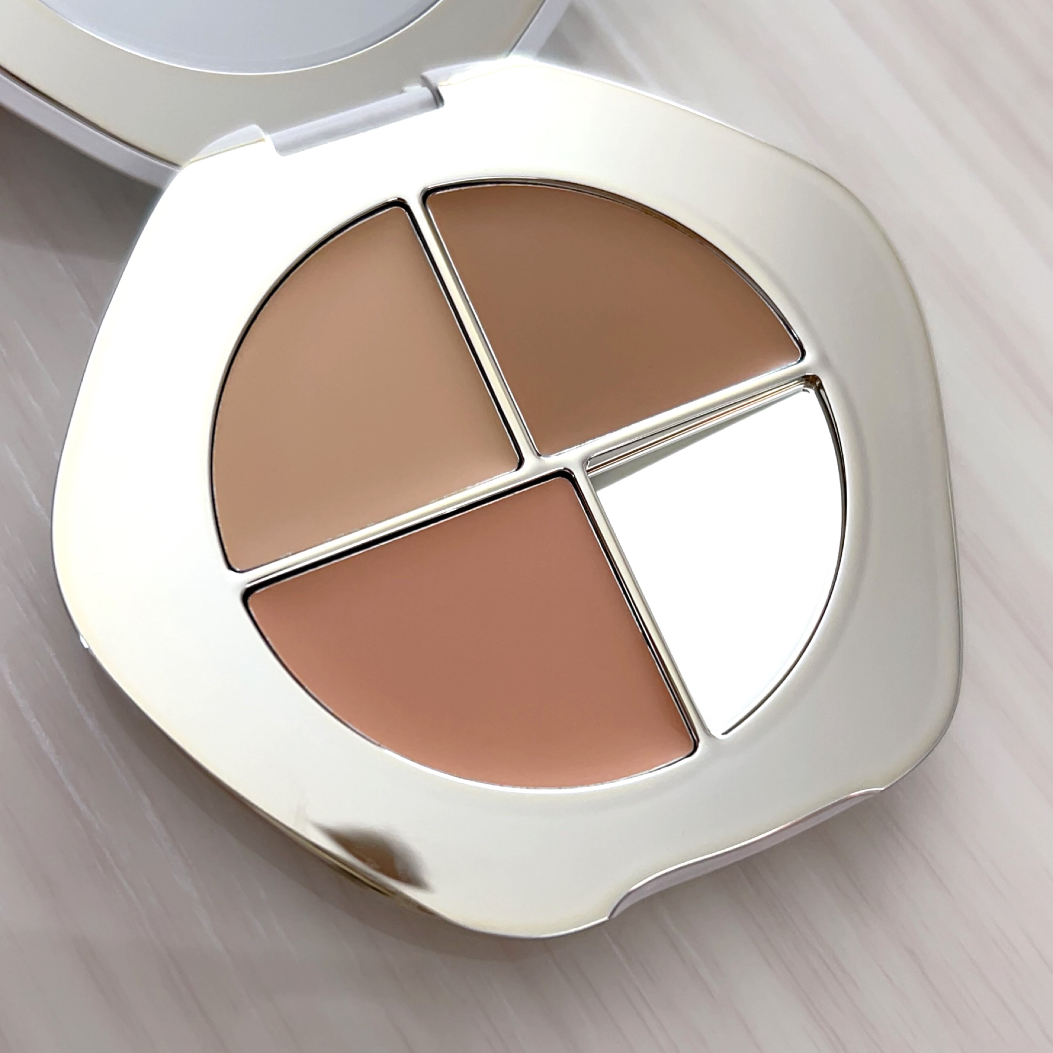 TIMAGE  クリーミーコンシーラーパレット/TIMAGE/パレットコンシーラーを使ったクチコミ（2枚目）