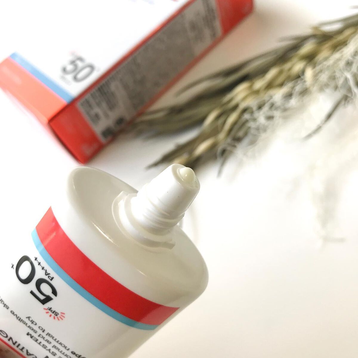 サンスクリーン+  モイスト日焼け止め＜日焼け止め＞/DR.WU/日焼け止めクリームを使ったクチコミ（2枚目）