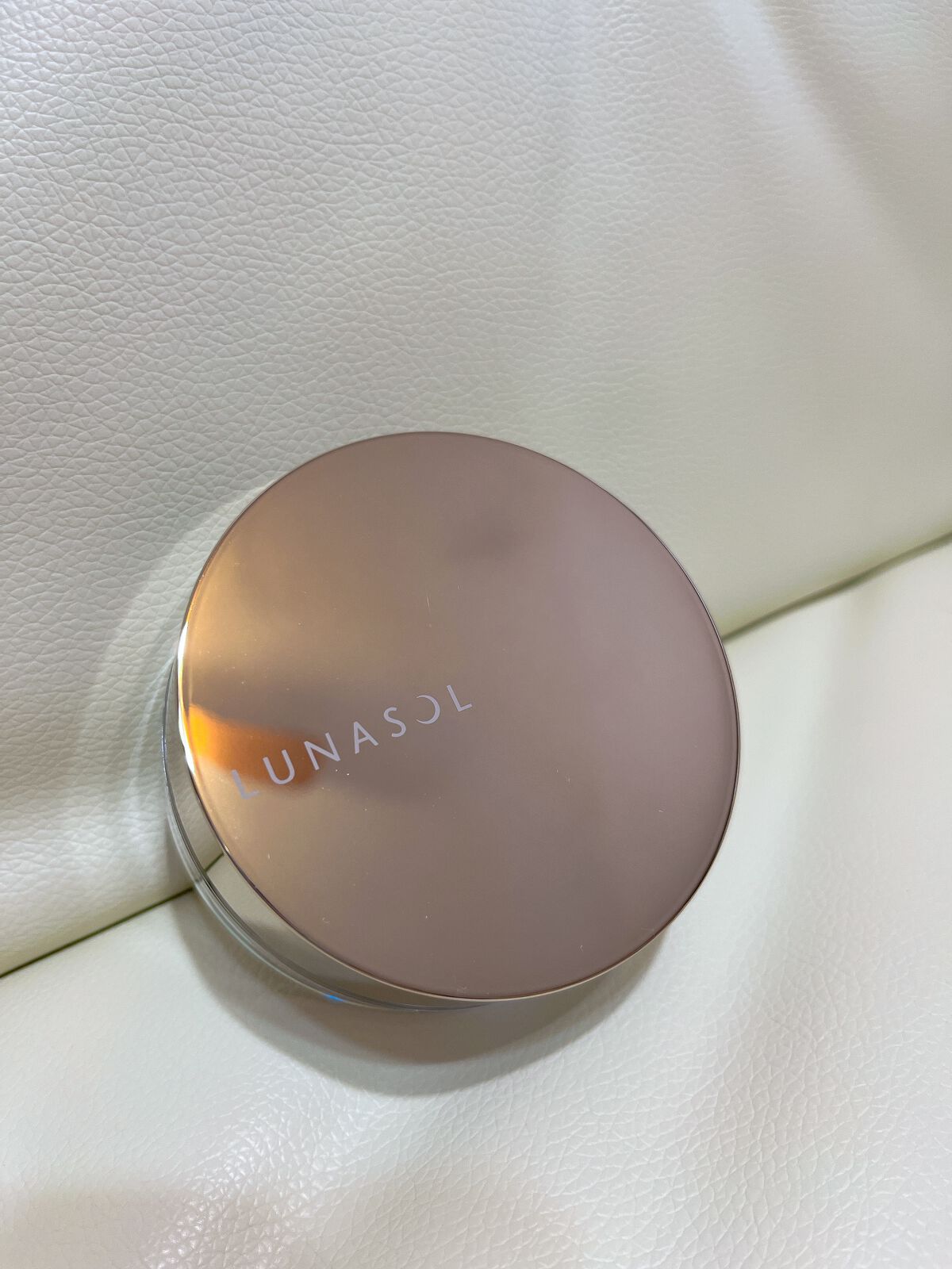スムースクリアパウダー/LUNASOL/ルースパウダーを使ったクチコミ(1枚目)