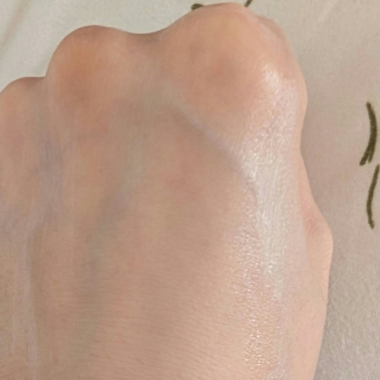 ゆるりと 紫陽花 ハンドクリーム 雨色あじさい/ゆるりと/ハンドクリームを使ったクチコミ（3枚目）