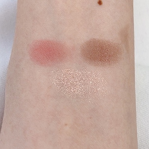 エッセンシャル シャドウ タップ 02 ローズクローザー(ROSE CLOSER)/CLIO/アイシャドウパレットを使ったクチコミ（3枚目）