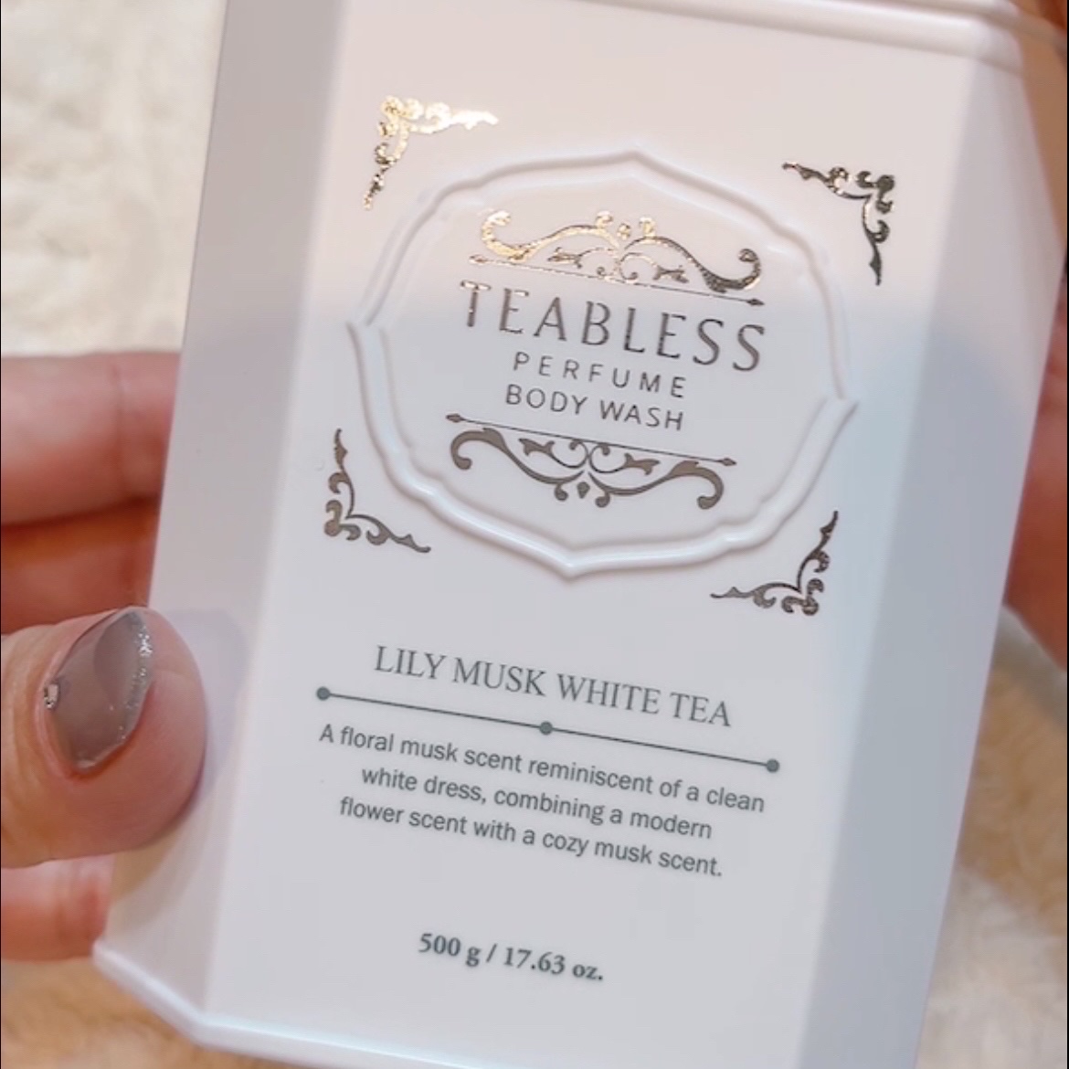 パフュームボディローション リリィムスクホワイトティー/TEABLESS/ボディローションを使ったクチコミ（3枚目）