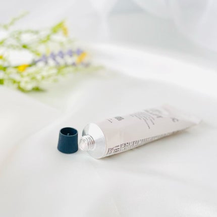 ハンド&ヘア ライトセラム/AUTHENTIC BEAUTY CONCEPT/ハンドクリームを使ったクチコミ(3枚目)