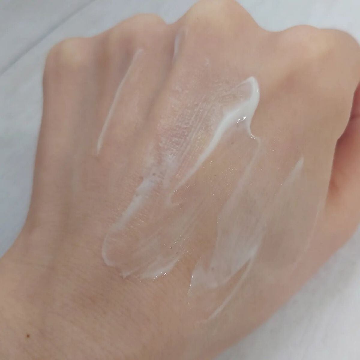 ニベアUV 薬用エッセンス/ニベア/日焼け止めローションを使ったクチコミ(4枚目)