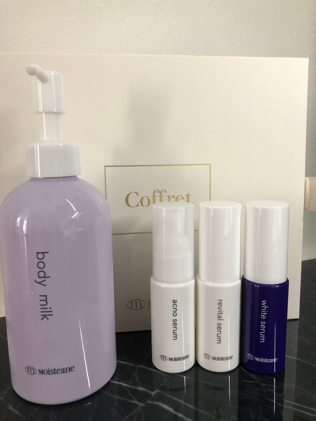 cafemoka on LIPS 「1月コスメの購入品です!モイスティーヌ基礎化粧品になります✨今..」(2枚目)